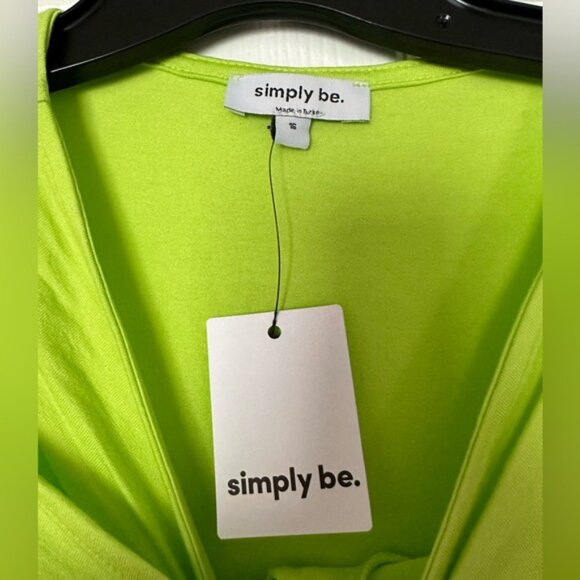 Simply Be Lime Cutout Blouse NWT - Picture 4 of 5